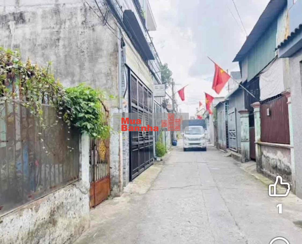 Nhà sổ riêng đường ô tô 2 mặt thoáng sổ riêng nhà C4 cũ đất đẹp TL