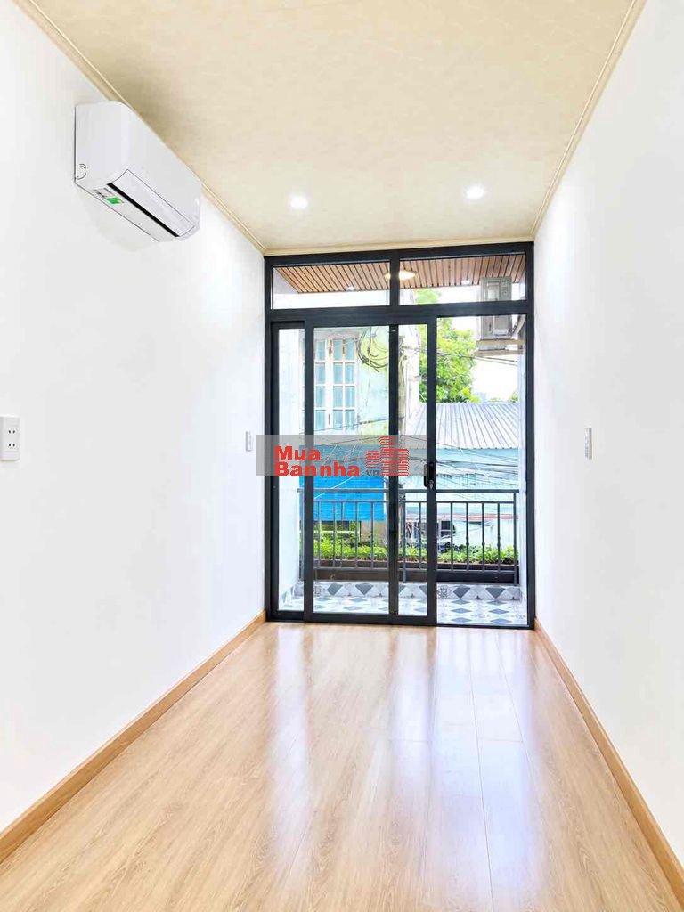 Bán Nhà đẹp 3 Tầng, P Linh Xuân, 3PN2WC, Hẻm xe hơi, sổ riêng - 2,9tỷ