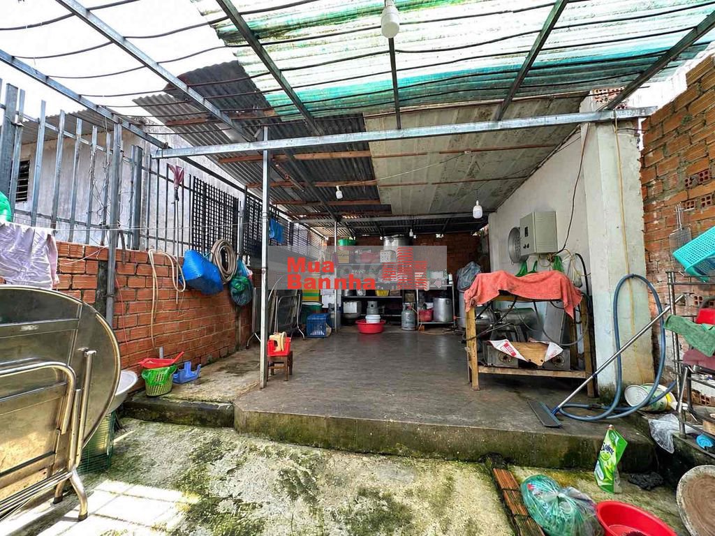 BÁN ĐẤT TẶNG NHÀ 1 TRỆT 1 LẦU- CV THỐNG NHẤT- TT ĐỨC TRỌNG- LÂM ĐỒNG