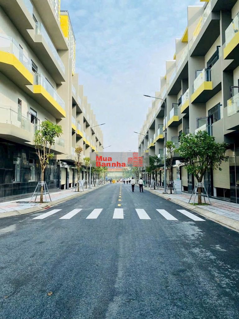 Nhà phố Bcons Uni Valley - chỉ với 9tỷ/căn !!!