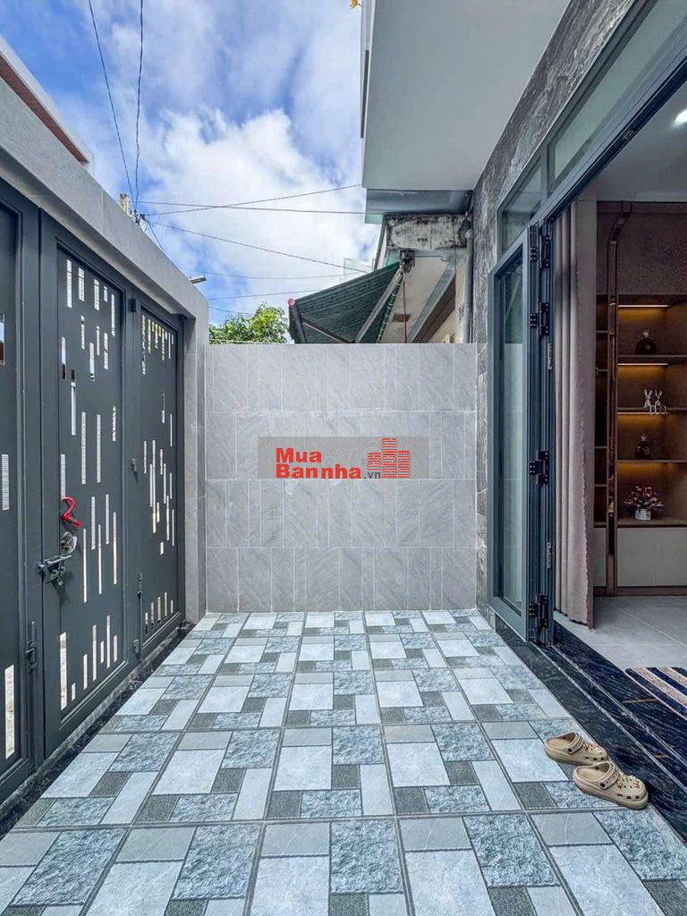 NHÀ ĐẸP NỞ HẬU - HẺM 52 HÙNG VƯƠNG