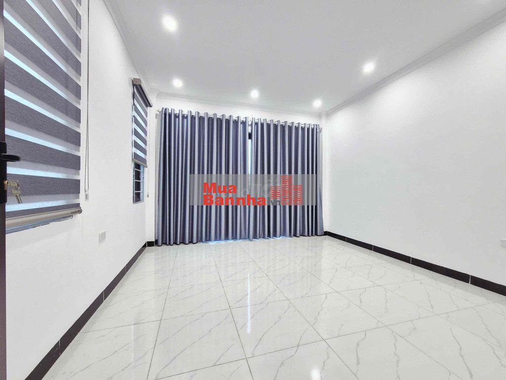 nhà mới xây 4 tầng