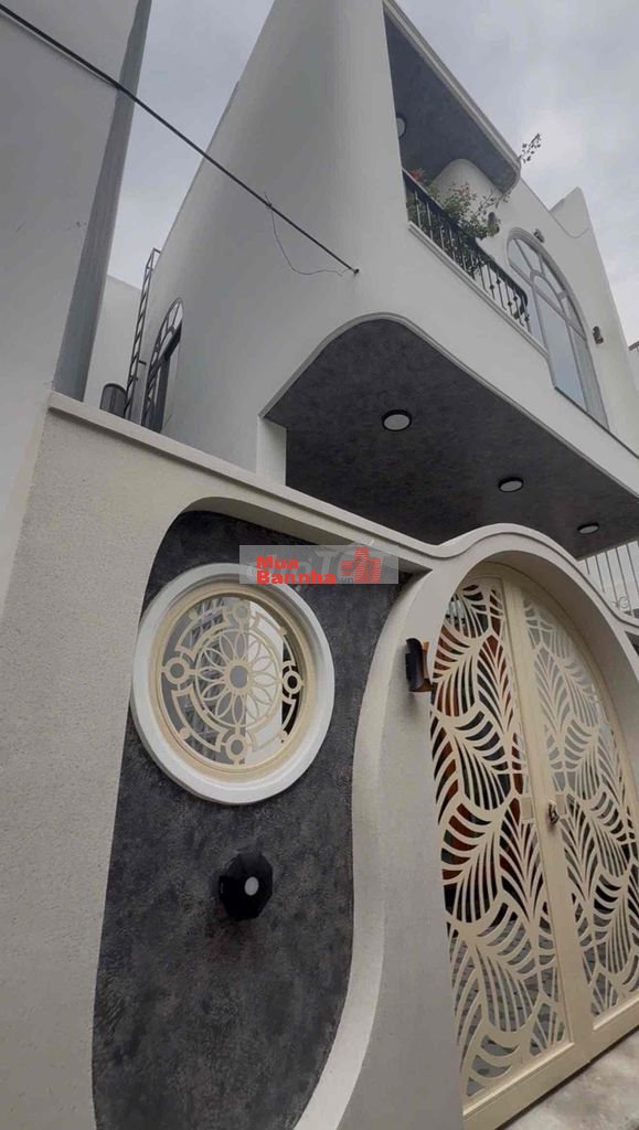 Bán nhà 2 tầng kiệt Nguyễn Như Hạnh, full nội thất, chỉ xách vali vào