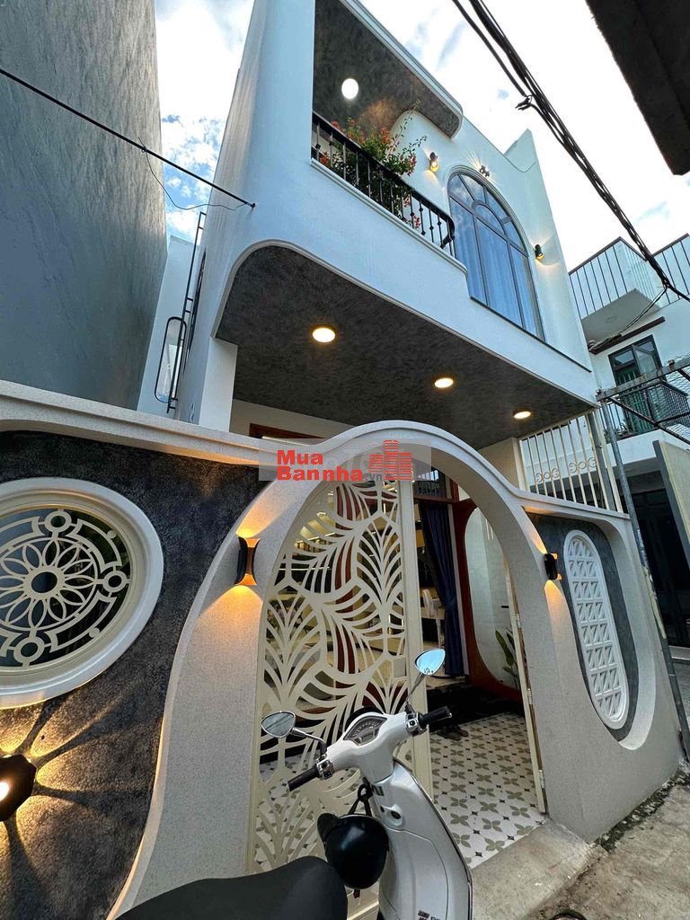Bán nhà 2 tầng kiệt Nguyễn Như Hạnh, full nội thất, chỉ xách vali vào
