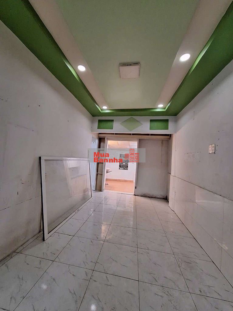 ❤️❤️ chính chủ gởi bán lỗ căn hẻm cao lỗ p4q8 ( p chánh hưng