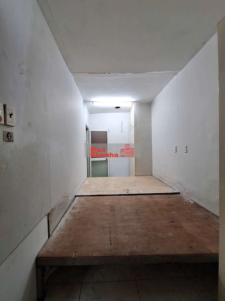 ❤️❤️ chính chủ gởi bán lỗ căn hẻm cao lỗ p4q8 ( p chánh hưng
