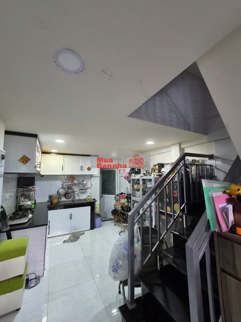 Chính chủ bán nhà Q6 - 4 Tầng BTCT - 3PN 3WC - 3,5M X 13M💯SÁT MẶT TIỀN