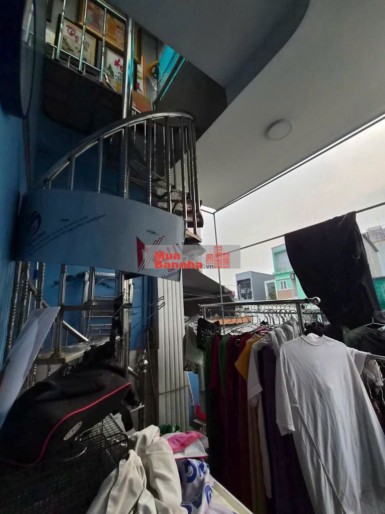 Chính chủ bán nhà Q6 - 4 Tầng BTCT - 3PN 3WC - 3,5M X 13M💯SÁT MẶT TIỀN