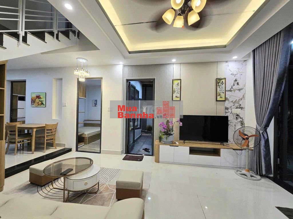 🔥 NHÀ 2 MẶT TIỀN KINH DOANH – HOÀ XUÂN – NGANG 9M CỰC HIẾM 🔥 📍 Vị trí