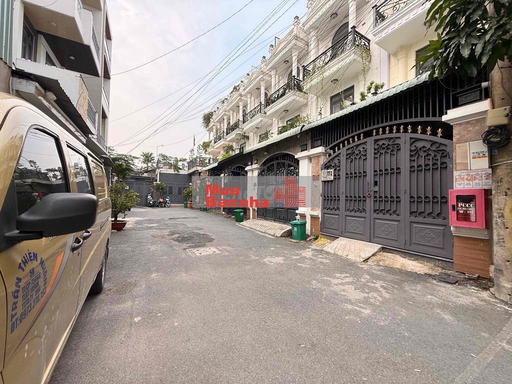 NHÀ 3 lầu 1/đường TL29 phường Thạnh lộc quận 12