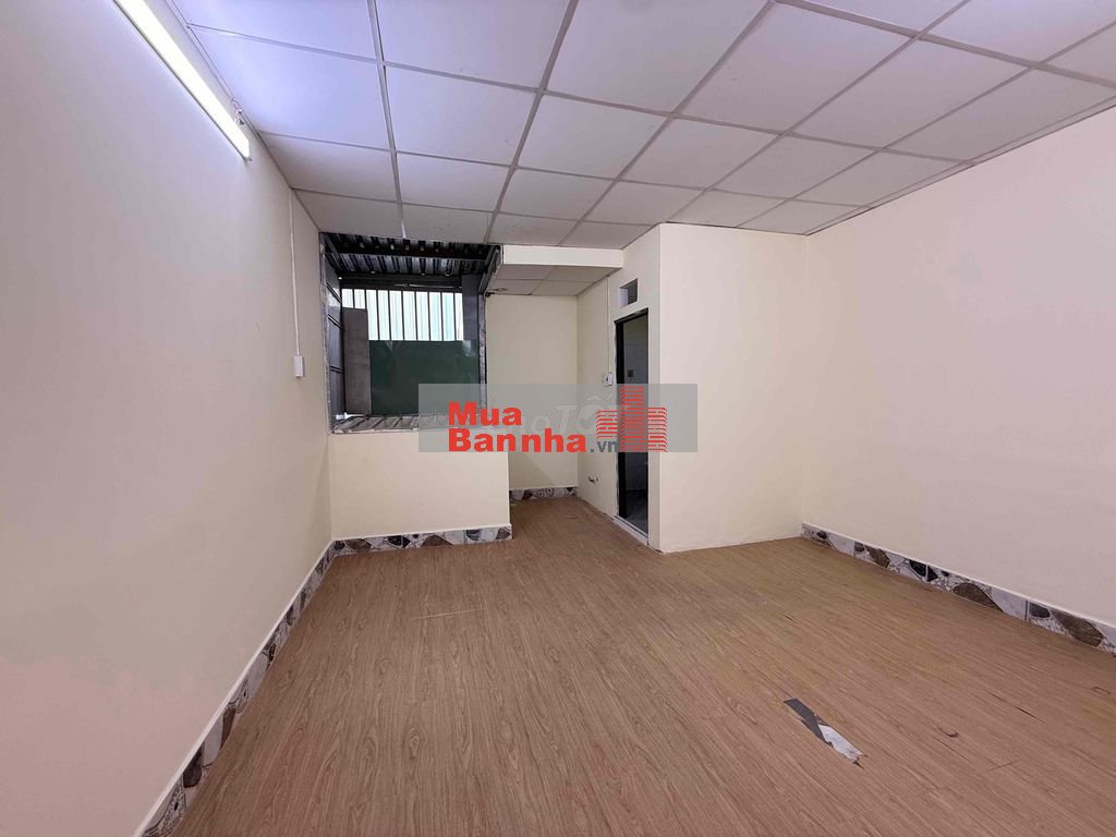 NHÀ 3 lầu 1/đường TL29 phường Thạnh lộc quận 12