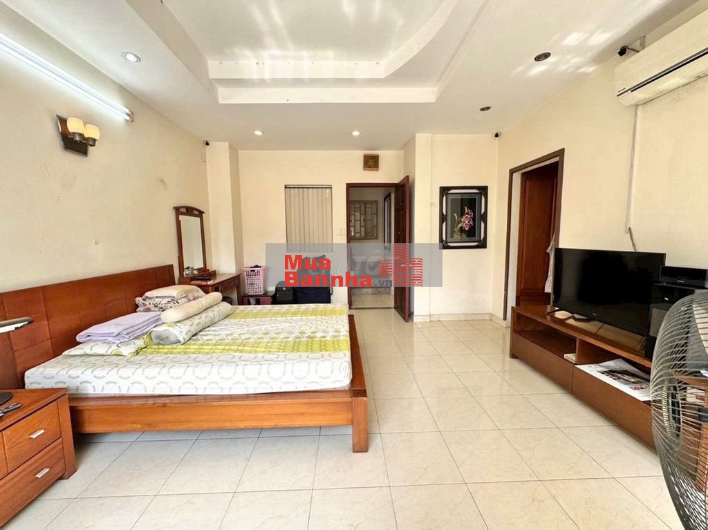 HẺM XE HƠI THÔNG Dương Quảng Hàm 6.6m x 17.5m, 4T