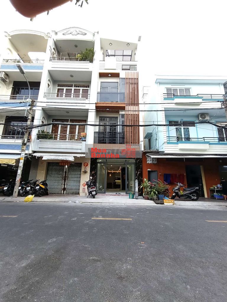 Mặt tiền đg 12 m Bình phú 1 Quận 6