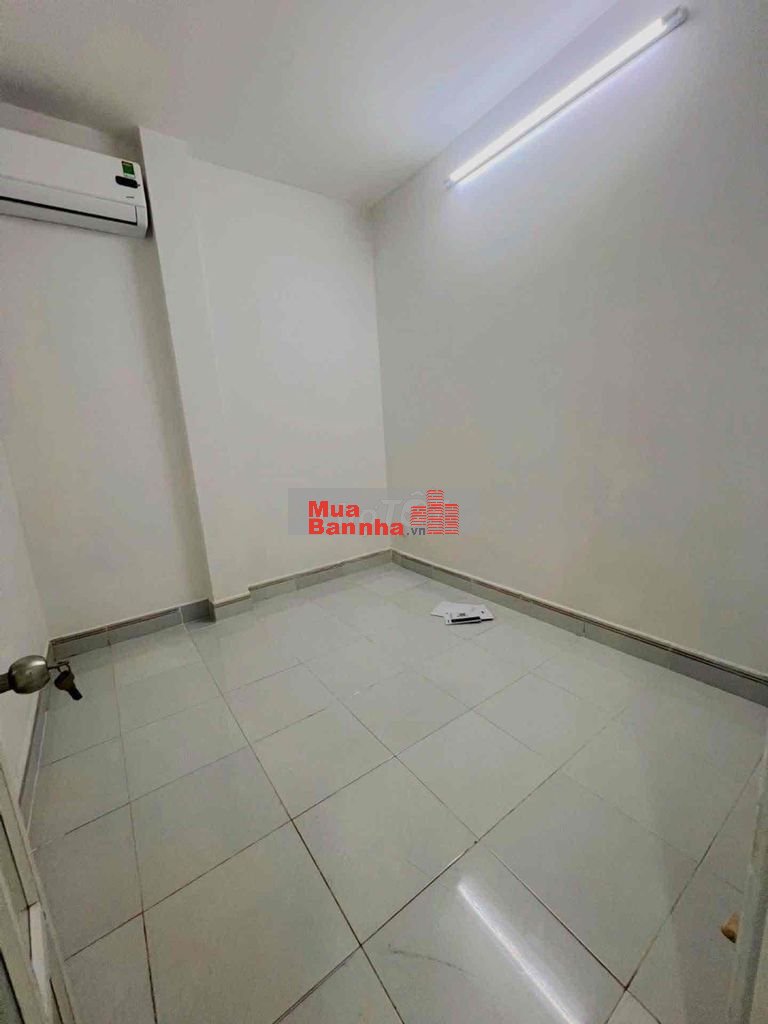 HẺM XE HƠI- LÊ TRỌNG TẤN-KHÔNG QUY HOẠCH- KHÔNG LỖI- DT 4x10-
