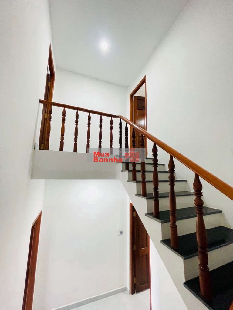Nhỉnh 5 tỷ sở hữu CHDV 5 tầng lầu ngay Tây Lân