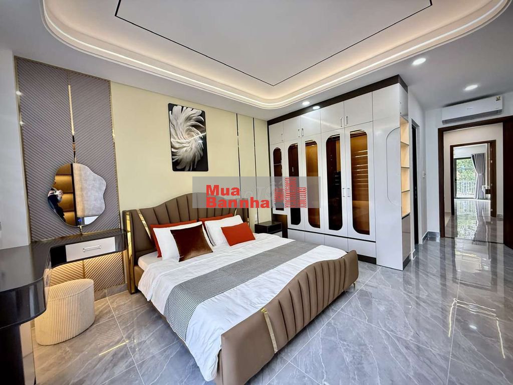 Siêu Phẩm 4m x 22m. 4 Tầng Thang Máy Mặt Tiền Đường Trung Mỹ Tây 03