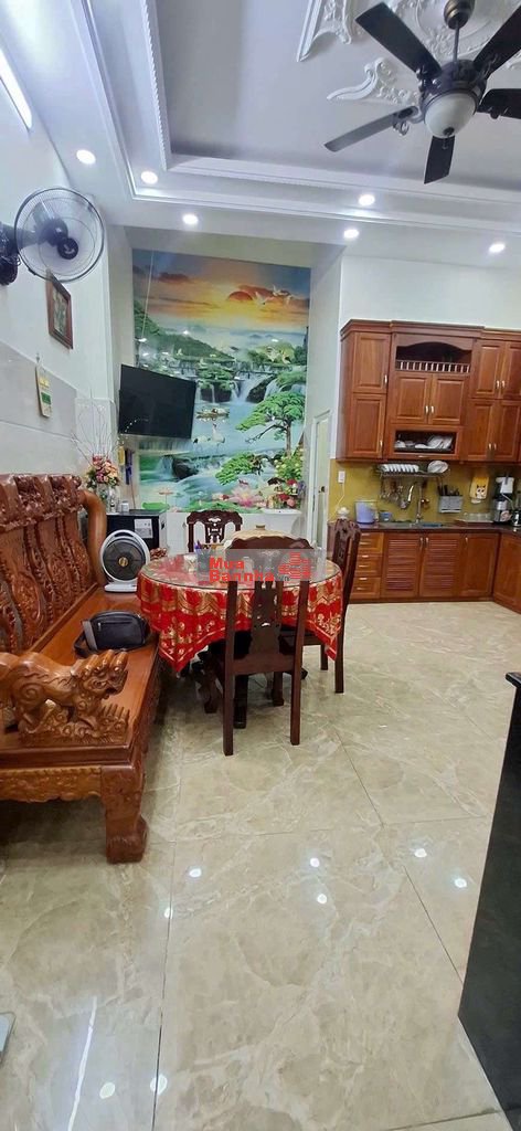 Siêu phẩm xây ở 5x16m đường 8m Trần Thị Năm gần trường Trần Quang Khải