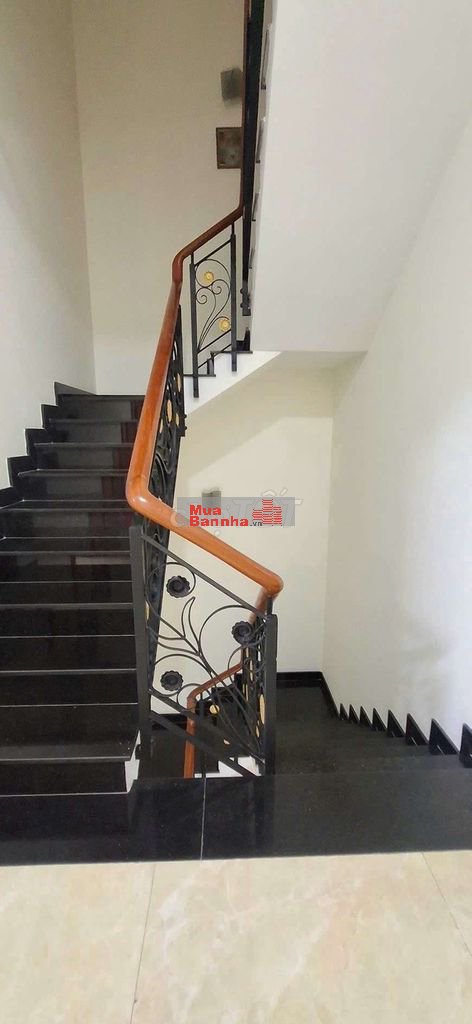 Siêu phẩm xây ở 5x16m đường 8m Trần Thị Năm gần trường Trần Quang Khải