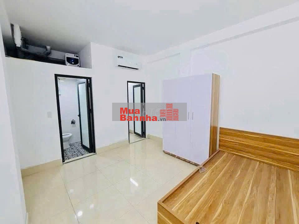 6 TẦNG ,Ô CHỜ THANG MÁY , 100M RA Ô TÔ TRÁNH-KHU VỰC HỘI TỤ SINH VIÊN