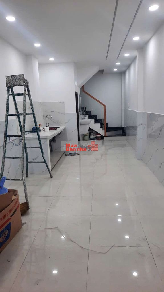 HÀNG HIẾM-ÂU CƠ TÂN PHÚ-130m2- CHỈ NHỈNH RẤT NHẸ 5 TỈ