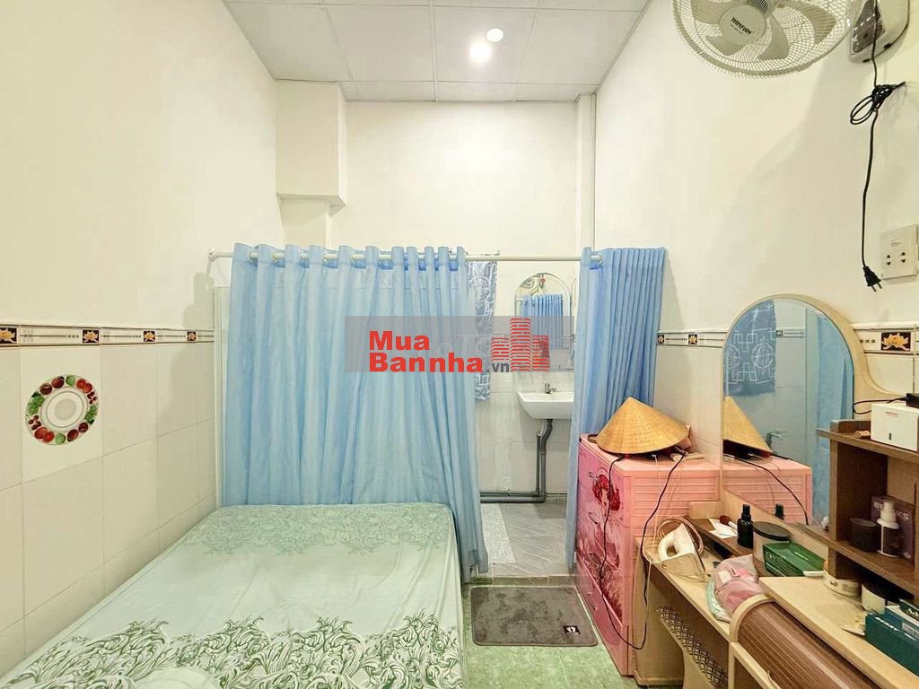 nhà gò vâp shr