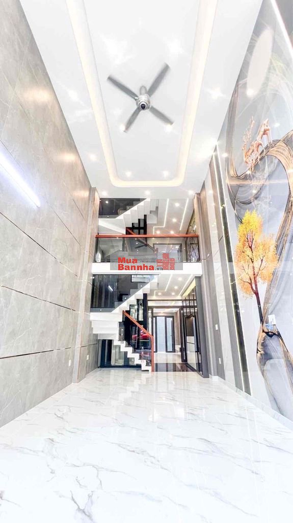 Nhà Thang Máy 5 Tầng, Sân Thượng - Đường 6m - Đầm Sen