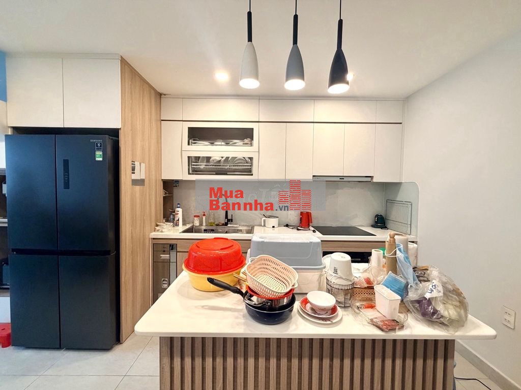 Nhà 5 tầng, 70m2 4,1x17, 4PN 5WC, Hẻm xe hơi gần Ngã 5 Chuồng Chó