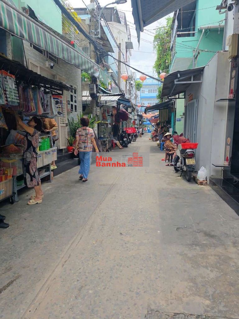 GIẢM 300TR.TRƯỚC BÁN 2 TỶ950 GIỜ GIẢM CÒN 2 TỶ250.ĐỊA CHỈ 183/8C