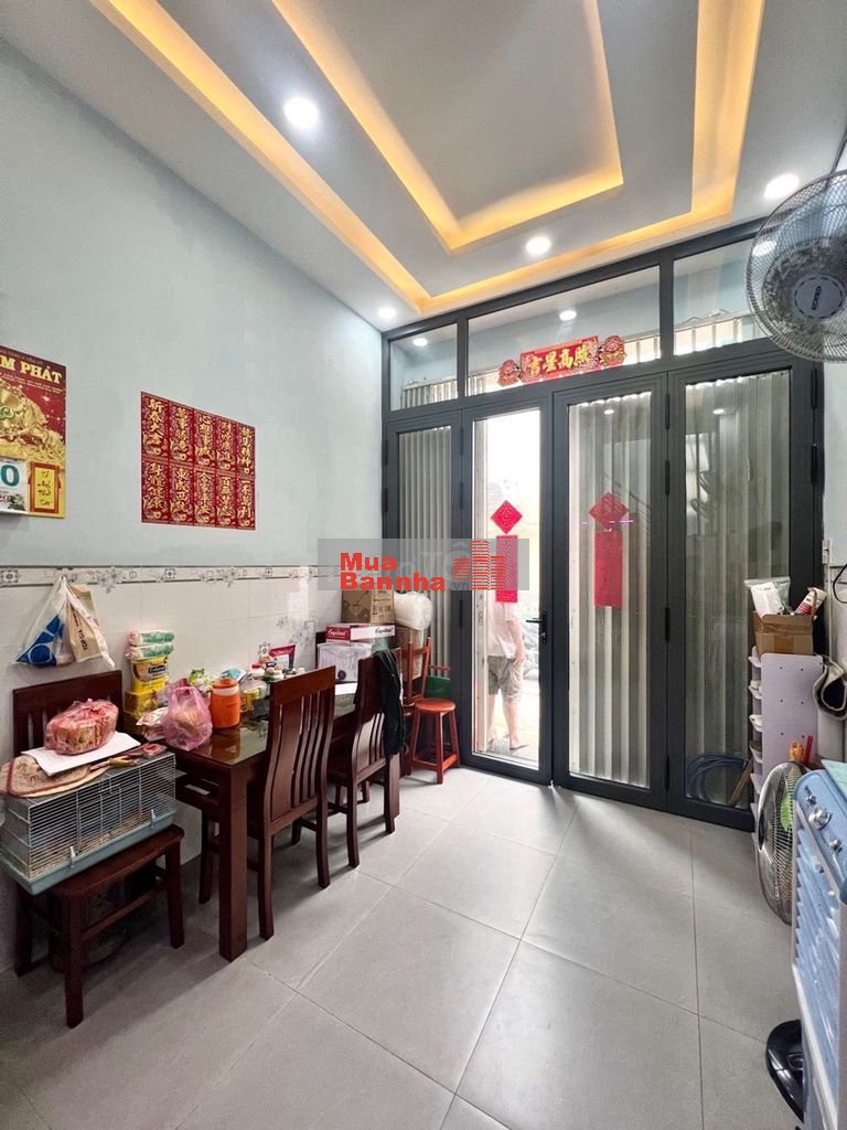 Nhà hxh 45m² gần vòng xoay, chợ Phú Lâm, gần trường Mạc Đĩnh Chi