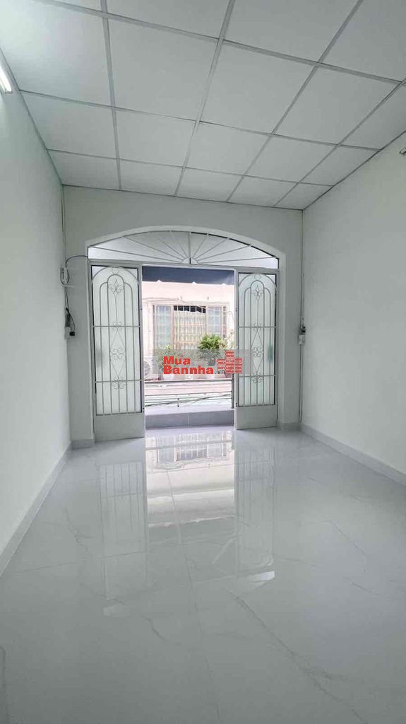 Chỉ 2.8 tỷ: GV Nhà 1/ thẳng trục gần MT - HXH thông - 2 Tầng đúc 19m2