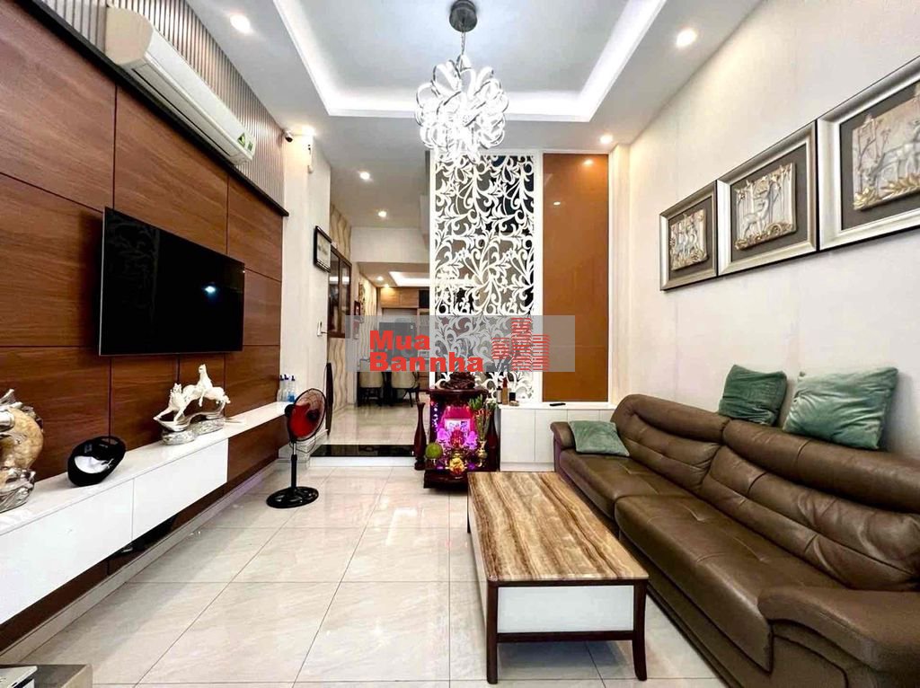 🏡 NGUYỄN XÍ – HẺM THÔNG XE HƠI – 44,1M² – 3 TẦNG – FULL NỘI THẤT