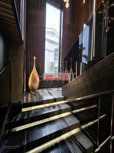 Bán Biệt Thự Đường Hưng Thái 2 Phú Mỹ Hưng Quận 7 nhà 2 mặt tiền