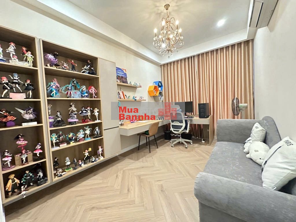 Bán Villa hẻm Ô tô Nguyễn Chí Thanh Q5 8x19,3m 4lầu 45tỷ Có thang máy