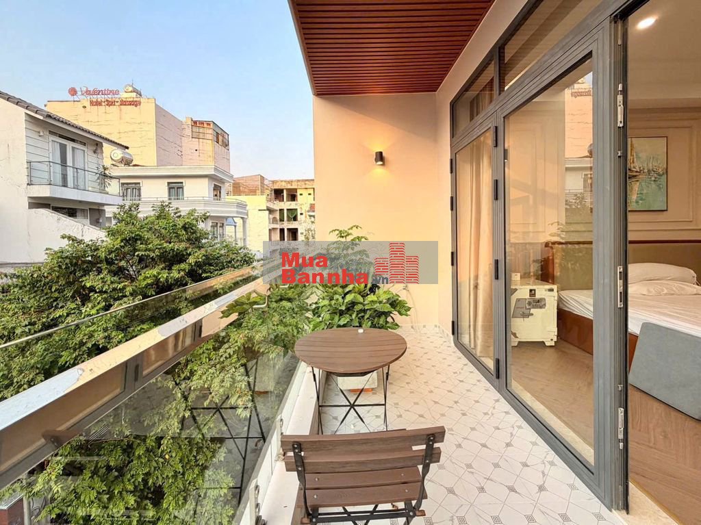 Bán Villa hẻm Ô tô Nguyễn Chí Thanh Q5 8x19,3m 4lầu 45tỷ Có thang máy