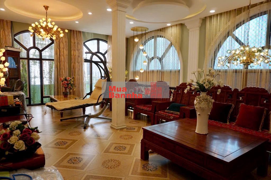 Bán Villa Nguyễn Trọng Tuyển Tân Bình 9,5x15m 4lầu 38tỷ Có thang máy