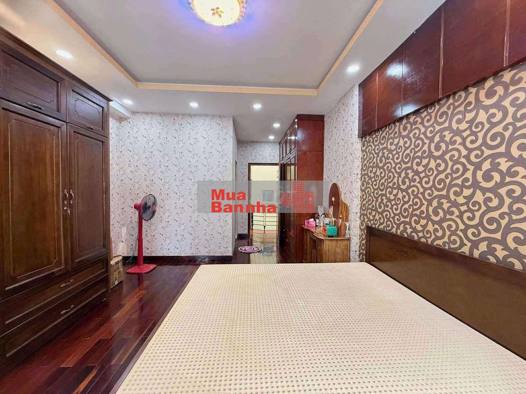 2 MẶT TIỀN HẺM - XE HƠI VÀO TẬN NHÀ - NGANG HƠN 4M