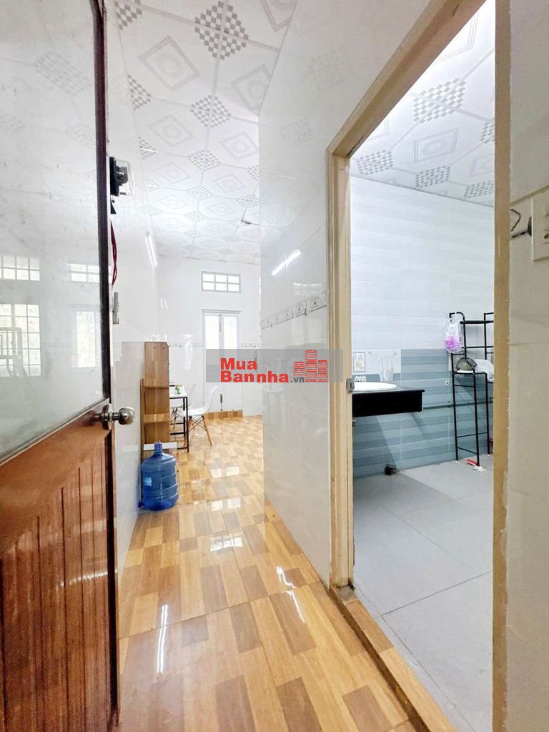 NHÀ TRỆT LẦU - HẺM 6M NGUYỄN VĂN CỪ