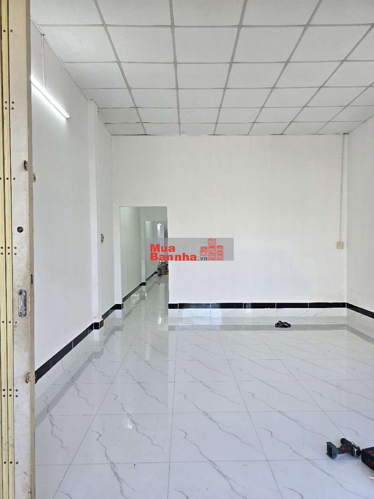 nhà trệt 2 phòng ngủ