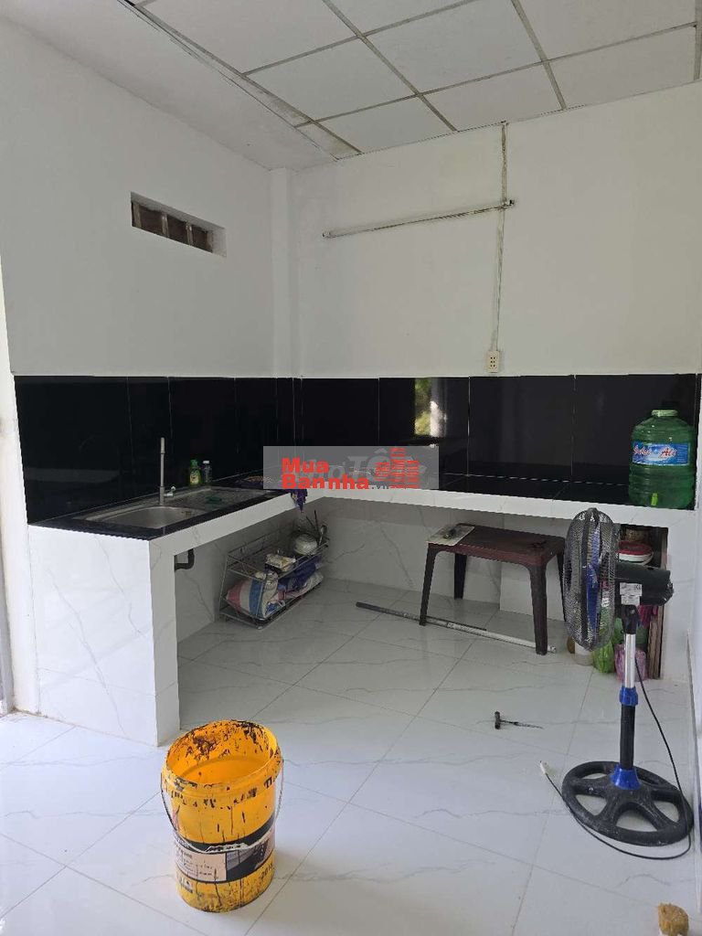 nhà trệt 2 phòng ngủ