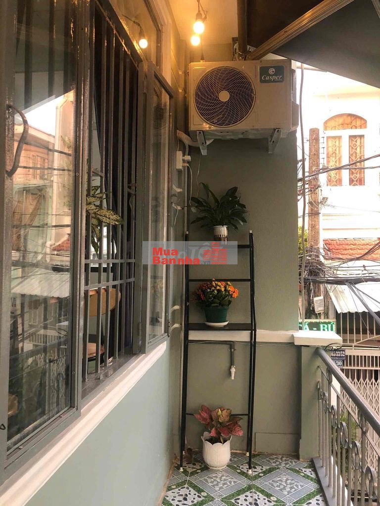 hẻm xe hơi lớn , vị trí đẹp