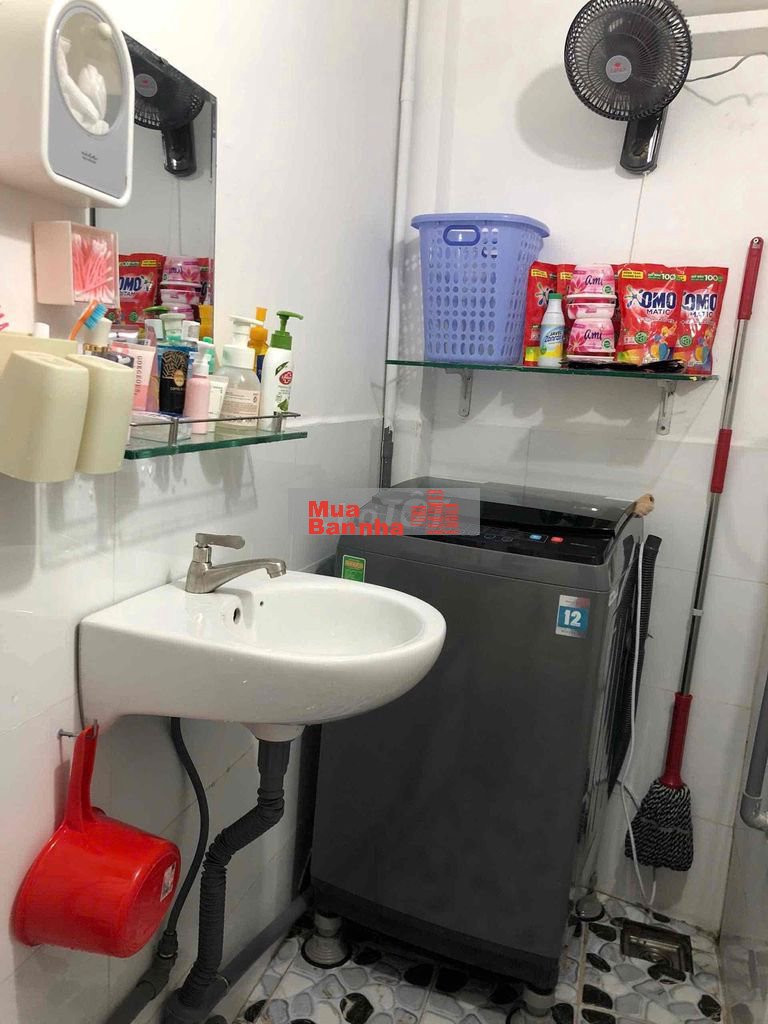 hẻm xe hơi lớn , vị trí đẹp