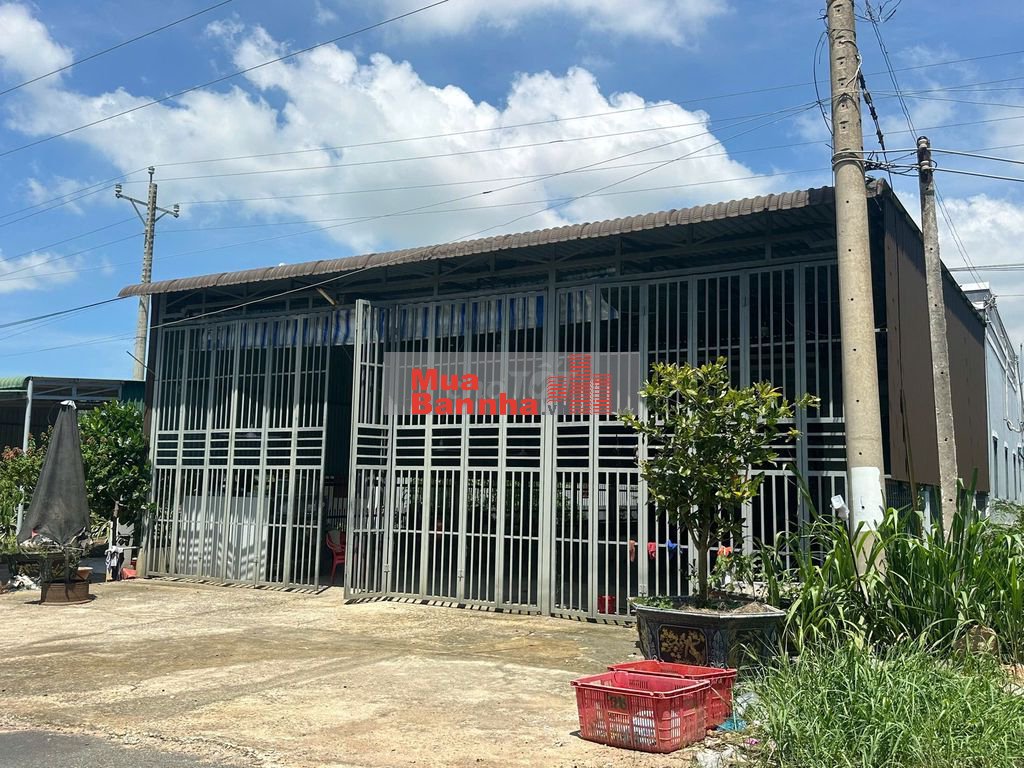 Bán Nhà 13x82(1374m2) Nhựa Đinh Công Tráng Gần Biển Giá tốt Nhà Đẹp