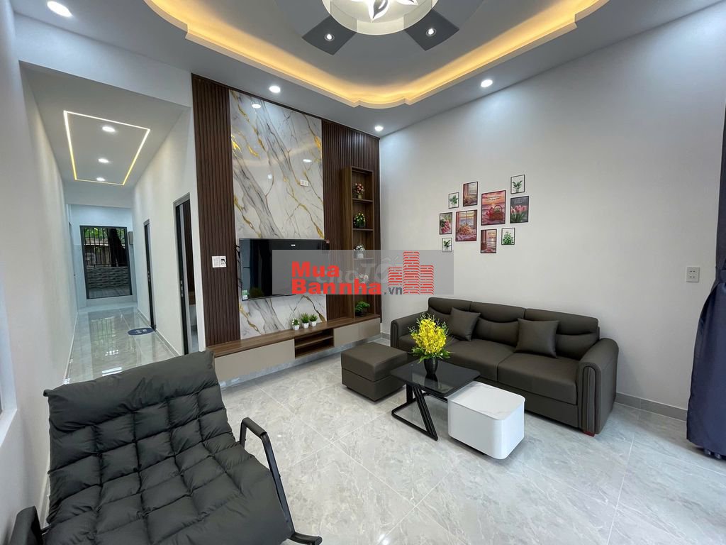 Bán căn nhà 100m2 - nhà full nội thất - 2PN-1WC - gần bờ bao sông SG Bán căn nhà 100m2 - nhà full nội thất - 2PN-1WC - gần bờ bao sông SG