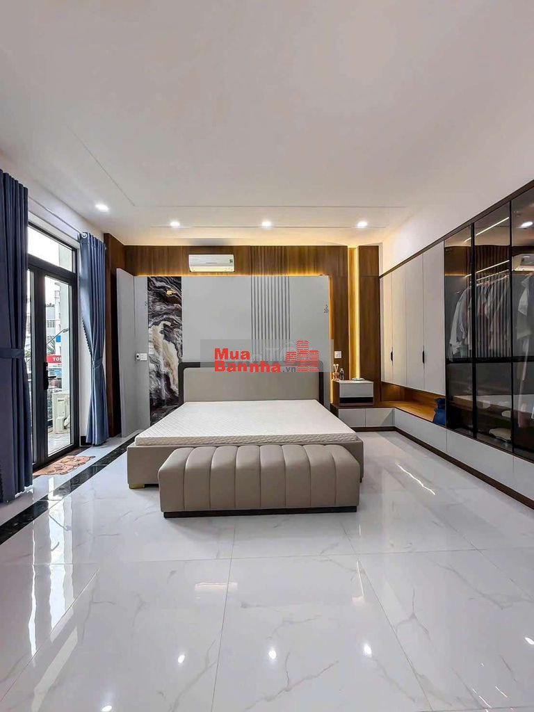 NHÀ 2 LẦU RỘNG - KDC XÂY DỰNG - GIÁP KHU NAM LONG