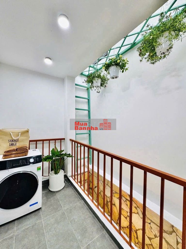 Bán nhà mới ở ngay Tân Hoà Đông, 39m2, 3 PN 3WC, hẻm 5m kế chợ Phú Lâm