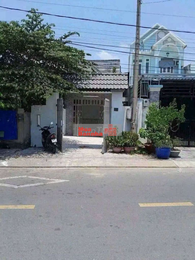 Nhà Mặt tiền Tân Hiệp 14. Diện tích: 4,83 x 20m (nở hậu: 5,07m) Nhà Mặt tiền Tân Hiệp 14. Diện tích: 4,83 x 20m (nở hậu: 5,07m)