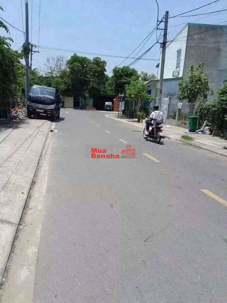 Nhà Mặt tiền Tân Hiệp 14. Diện tích: 4,83 x 20m (nở hậu: 5,07m)