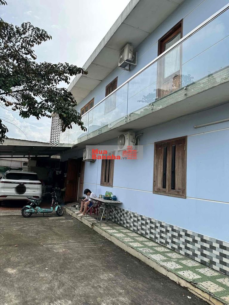 Bán gấp nhà:4,3( nở hậu 12)x37,1lầu công nhận 300m2,Long Thạnh Mỹ,Q9