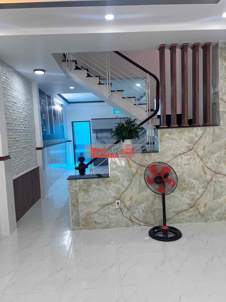 Bán nhà gấp đường liên khu 4/5 Bình hưng hoà, Bình Tân , gần gò mây, g
