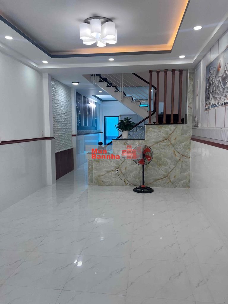 Bán nhà gấp đường liên khu 4/5 Bình hưng hoà, Bình Tân , gần gò mây, g